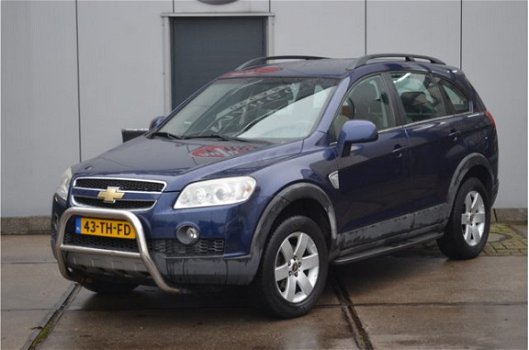 Chevrolet Captiva - 2.4 Intro Edition 2WD - 1