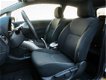 Toyota Auris - 1.4-16V, Sol, Airco, 1 Ste Eigenaar, Dealer Onderh., Trekhaak, NL-Auto - 1 - Thumbnail
