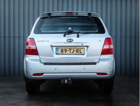 Kia Sorento - 2.5 CRDi Adventure, Automaat, Airco, Cruise Control, Trekhaak, NL-Auto - 1