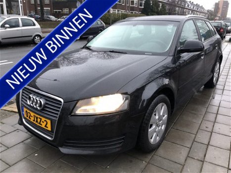 Audi A3 Sportback - 1.4 TFSI Attraction Pro Line 5 deurs airco/ecc nieuwstaat - 1