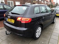 Audi A3 Sportback - 1.4 TFSI Attraction Pro Line 5 deurs airco/ecc nieuwstaat