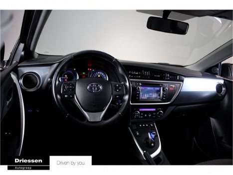 Toyota Auris Touring Sports - 1.8 Hybrid Lease (Navigatie - Panoramadak - Camera) - 1