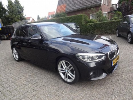 BMW 1-serie - 118d 2.0 150pk M-pakket Automaat - 1