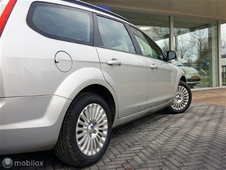 Ford Focus Wagon - - 1.8 Titanium Navi Clima Cruise Trekhaak Boekjes Nap - 1