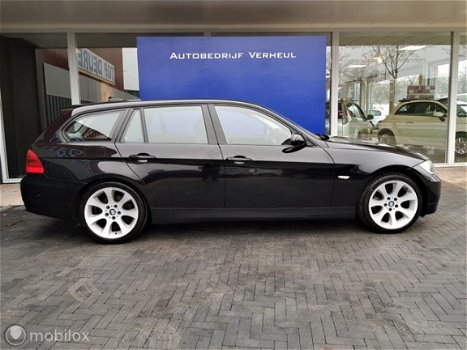 BMW 3-serie Touring - - 318i Business Line Navi Clima Cruise Nap Boekjes - 1