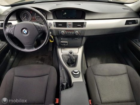 BMW 3-serie Touring - - 318i Business Line Navi Clima Cruise Nap Boekjes - 1