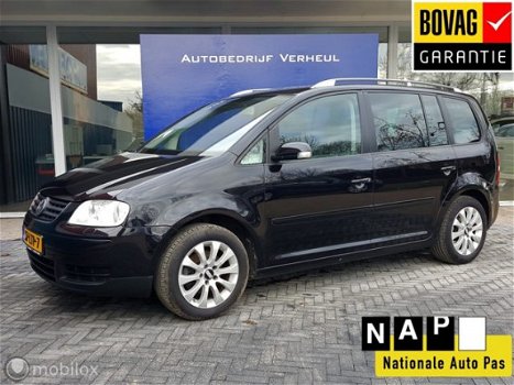 Volkswagen Touran - - 1.4 TSI Business 7 Zit Clima Cruise Parkeersensor Leder Boekjes - 1