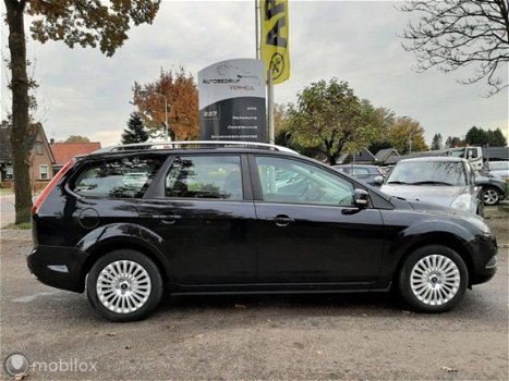 Ford Focus Wagon - - 1.8 Titanium Navi Trekhaak Clima Cruise Nap Boekjes - 1