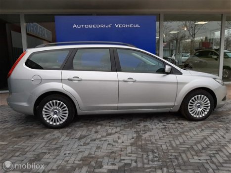 Ford Focus Wagon - - 1.6 Titanium Clima Cruise Navi Parkeersensor Boekjes Nap - 1