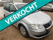 Volkswagen Touran - 1.9 TDI Trendline BlueMotion 7 persoons - 1 - Thumbnail