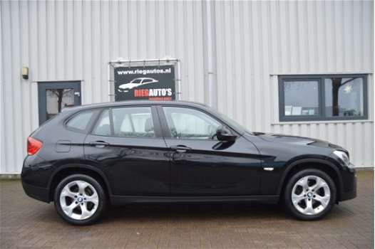 BMW X1 - sDrive18i Executive Automaat B.J 2010 - 1