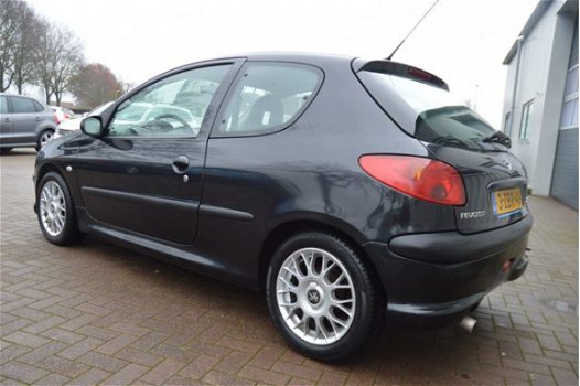 Peugeot 206 - 1.4 XS Airco Nieuwe APK B.J 2006 - 1