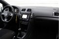 Volkswagen Polo - 1.2 TSI 90pk Highline R-Line / Panorama / Xenon / Navi / Trekhaak - 1 - Thumbnail