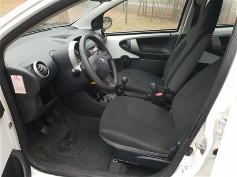 Toyota Aygo - 1.0 VVT-i Access - 1