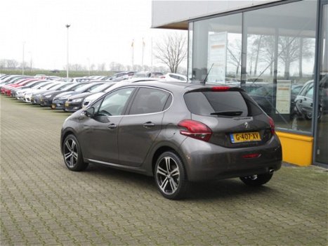 Peugeot 208 - GT-Line 1.2 PureTech - Automaat - 1