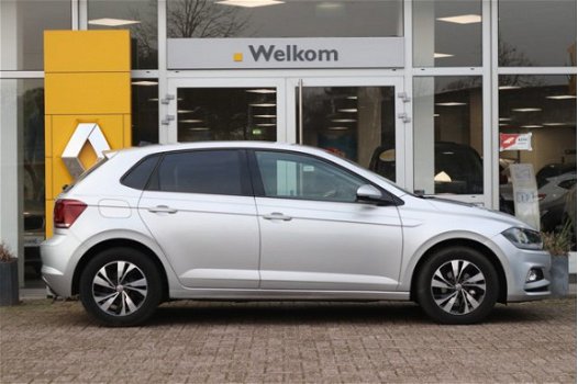 Volkswagen Polo - 1.0 TSI Comfortline Business AUTOMAAT | NAVI | LMV - 1