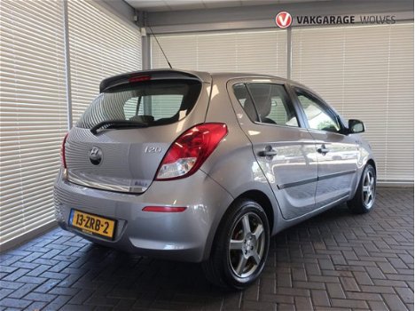 Hyundai i20 - Business Edition 1.2i | airco | lm-velgen | - 1