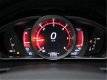 Volvo V40 - 2.0 D3 R-Design Automaat Sport Leder FM-Navi Pdc - 1 - Thumbnail