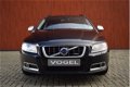 Volvo V70 - 2.5 FT R-Design-231PK-18 Inch-Afn.trekhaak - 1 - Thumbnail