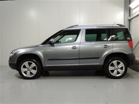 Skoda Yeti - 1.2 TSI Elegance airco / trekhaak / Rijklaar prijs - 1