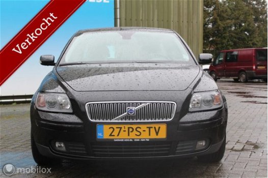 Volvo V50 - 2.0D Momentum - 1