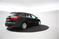 Ford Focus Wagon - 1.6 EcoBoost Lease Titanium Navigatie, Trekhaak, Cruise control, 150PK