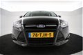 Ford Focus Wagon - 1.6 EcoBoost Lease Titanium Navigatie, Trekhaak, Cruise control, 150PK - 1 - Thumbnail