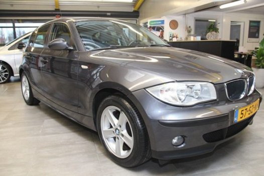 BMW 1-serie - 118I BusinessLine AUTOMAAT - 1