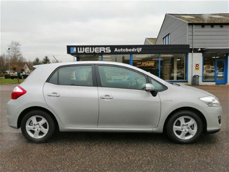 Toyota Auris - 1.8 FULL HYBRID BUSINESS Navigatie, Camera, Trekhaak - 1