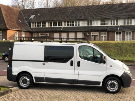 Opel Vivaro - 1.9 DI / L2 H1 / 2004 / APK: 01-2021 - 1