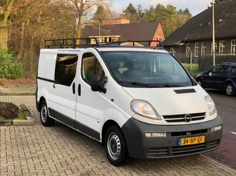 Opel Vivaro - 1.9 DI / L2 H1 / 2004 / APK: 01-2021 - 1