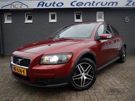 Volvo C30 - 1.6D MOMENTUM stoelverwarming cruise xenon bleutooth airco/ecc - 1