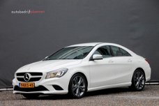 Mercedes-Benz CLA-Klasse - 180 Lease Edition Ambition - 122 pk *Xenon / Navi / NAP