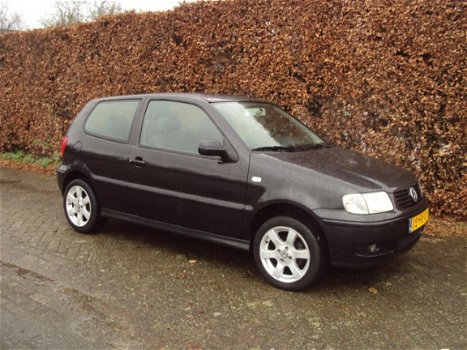 Volkswagen Polo - 1.4-16V Trendline mooi - 1