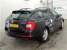 Skoda Octavia Combi - 1.6 TDI Greenline Businessline Ful, Navigatie+PrivacyGlass = DECEMBER 2014