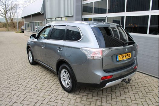 Mitsubishi Outlander - 2.0 PHEV Business Edition X-Line Prijs Is Incl Btw + Winterbanden en velgen e - 1