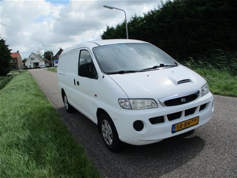 Hyundai H 200 - 2.5 TCI lang - 1