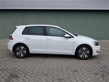 Volkswagen e-Golf - E-Golf 4% bijtelling Navi Cruise C. ECC prijs ex btw - 1