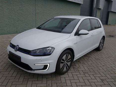 Volkswagen e-Golf - E-Golf 4% bijtelling Navi Cruise C. ECC prijs ex btw - 1