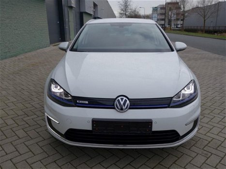 Volkswagen e-Golf - E-Golf 4% bijtelling Navi Cruise C. ECC prijs ex btw - 1