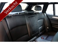 BMW 5-serie Touring - 520i High Executive / M-PAKKET / SCHUIF-KANTEL / LEDER /