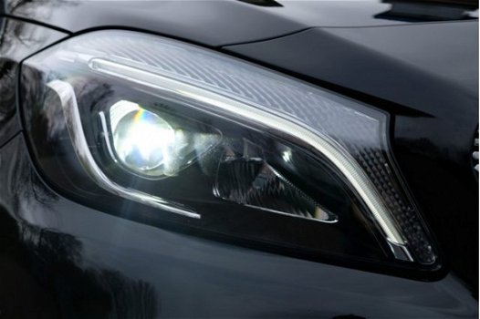 Mercedes-Benz A-klasse - 160 102pk 6-bak AMG Night Edition Plus | Navi | LED | Cruise | 18