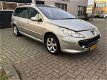 Peugeot 307 SW - 7 pers. met Airco 2.0-16V Premium - 1 - Thumbnail