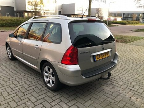 Peugeot 307 SW - 7 pers. met Airco 2.0-16V Premium - 1