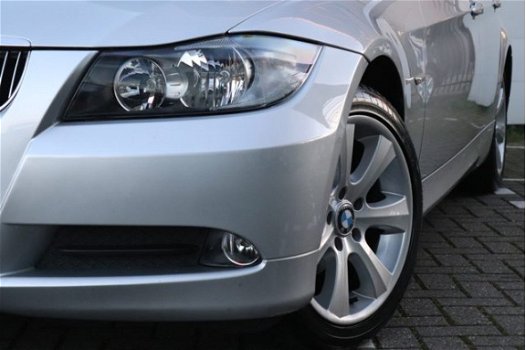 BMW 3-serie - 318i Business Line | PDC | Navi | Clima | Cruise | Leder | LM velgen 17