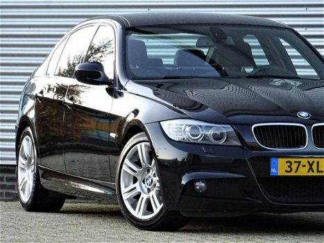 BMW 3-serie - 318i M Sport Edition - 1