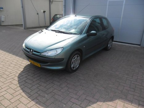 Peugeot 206 - 1.4 XT - 1