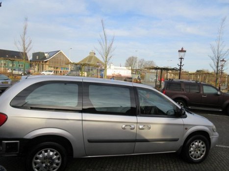 Chrysler Grand Voyager - 3.3i V6 SE Luxe stow en go 7 persoons automaat - 1