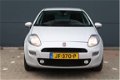 Fiat Punto Evo - 0.9 TwinAir Lounge CLIMA | LAGE KM'S | LM-VELGEN - 1 - Thumbnail