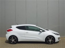 Kia Pro cee'd - 1.6 GDI 20th Anniversary Navigatie, Climate Control, Cruise Control, 17"Lm